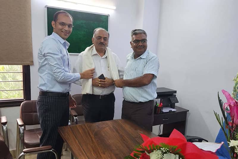 Felicitating Prof. Rakesh Sharma